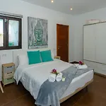 Alma Villa Tías